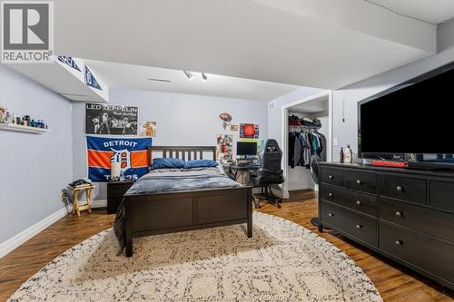 414 Chambers, Tecumseh, ON - Indoor Photo Showing Bedroom