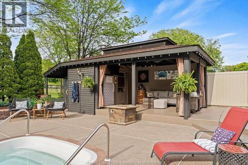 414 Chambers, Tecumseh, ON - Outdoor With Exterior