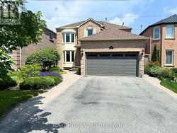 1067 MAURY CRESCENT  Pickering (Liverpool), ON L1X 1R4