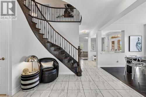 75 Mclarty Gate, Aurora, ON - Indoor Photo Showing Other Room