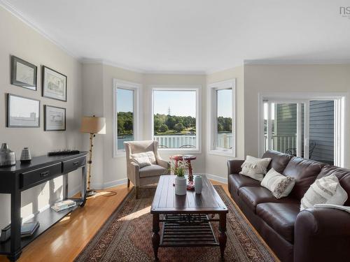 125 Anchor Drive, Halifax, NS - Indoor Photo Showing Living Room
