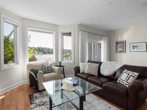 125 Anchor Drive, Halifax, NS - Indoor Photo Showing Living Room