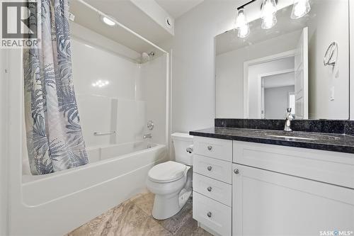 351 Palliser Way, Saskatoon, SK - Indoor Photo Showing Bathroom