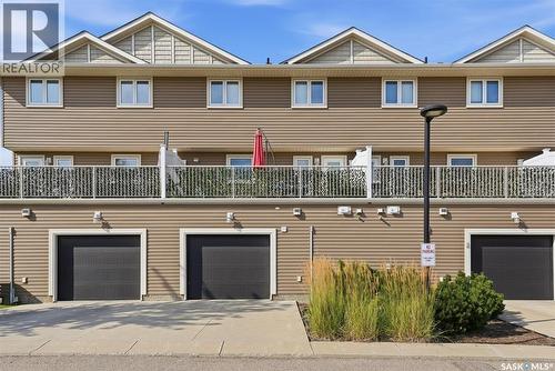 351 Palliser Way, Saskatoon, SK - Outdoor With Facade