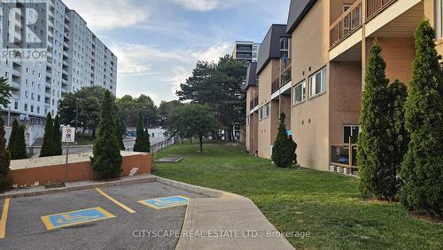 2096 - 100 MORNELLE COURT , Toronto, Ontario M1E 4X2 2