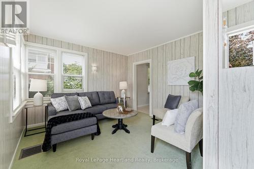 128 Britannia Road W, Goderich (Goderich (Town)), ON - Indoor Photo Showing Living Room