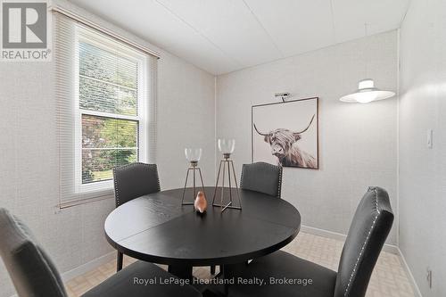 128 Britannia Road W, Goderich (Goderich (Town)), ON - Indoor Photo Showing Dining Room