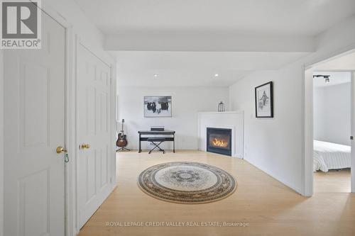43 Flemington Drive E, Caledon, ON - Indoor With Fireplace