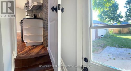 5452 Croydon Road, Burlington, ON - Indoor