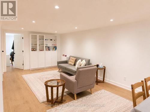 5452 Croydon Road, Burlington, ON - Indoor