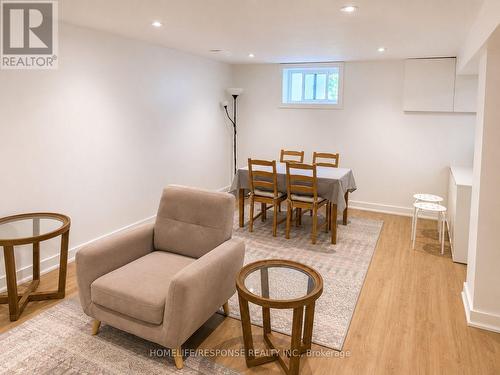 5452 Croydon Road, Burlington, ON - Indoor
