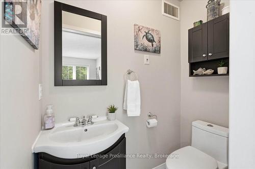 155 Downs Road, Quinte West (Murray Ward), ON - Indoor Photo Showing Bathroom