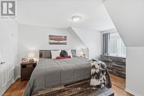 155 Downs Road, Quinte West (Murray Ward), ON - Indoor Photo Showing Bedroom