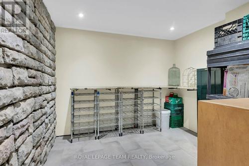 861 Dunlevie Avenue, Ottawa, ON - Indoor Photo Showing Other Room