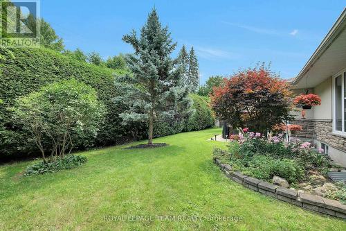 861 Dunlevie Avenue, Ottawa, ON - Outdoor