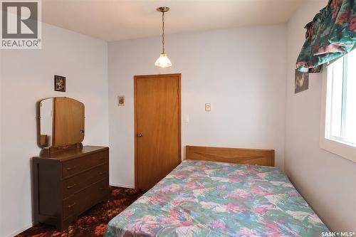303 Christel Crescent, Lac Des Îles, SK - Indoor Photo Showing Bedroom