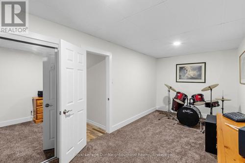 445 Pengelley Drive, Otonabee-South Monaghan, ON - Indoor Photo Showing Other Room