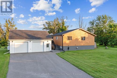 445 Pengelley Drive, Otonabee-South Monaghan, ON - Outdoor