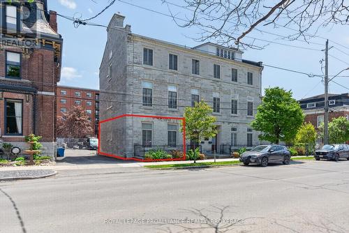 2 - 133 King Street E, Kingston (Central City East), ON - Outdoor