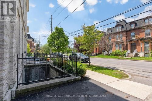 2 - 133 King Street E, Kingston (Central City East), ON - Outdoor