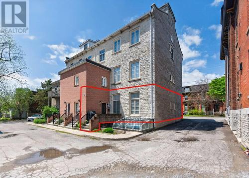 2 - 133 King Street E, Kingston (Central City East), ON - Outdoor