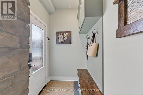 2 - 133 King Street E, Kingston (Central City East), ON - Indoor Photo Showing Other Room