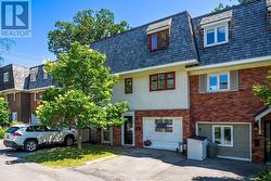 9 MARCO LANE  Ottawa, ON K1S 5A1