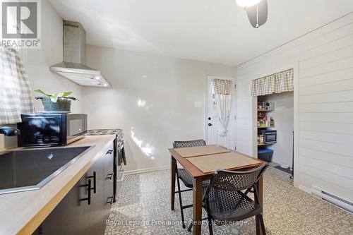 44 Geddes Street, Belleville (Belleville Ward), ON - Indoor
