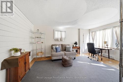 44 Geddes Street, Belleville (Belleville Ward), ON - Indoor