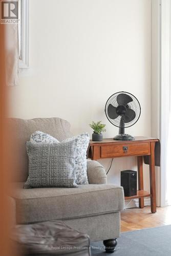 44 Geddes Street, Belleville (Belleville Ward), ON - Indoor Photo Showing Other Room