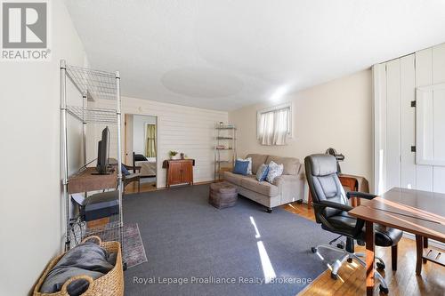 44 Geddes Street, Belleville (Belleville Ward), ON - Indoor