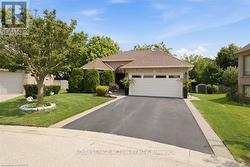 37 MC INTOSH COURT Brantford, ON N3R 7Y1