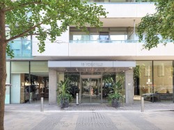 2205-18 Yorkville Avenue  Toronto, ON M4W 3Y8