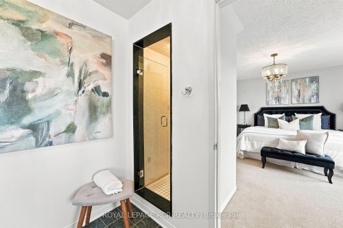 70 Millcliff Circle, Aurora, ON - Indoor