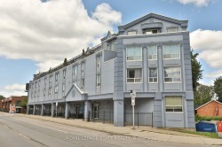 208-400 York Boulevard  Hamilton, ON L8R 3M5