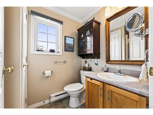 9 Blue Ash St, Moncton, NB 
