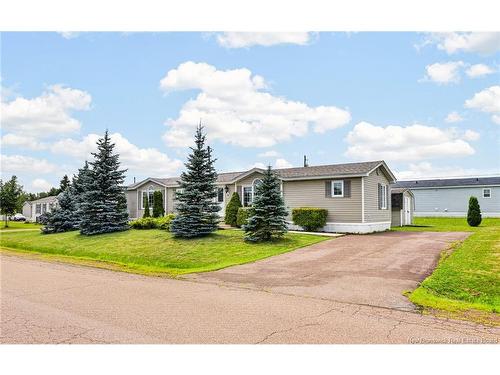 9 Blue Ash St, Moncton, NB 