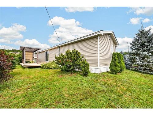 9 Blue Ash St, Moncton, NB 