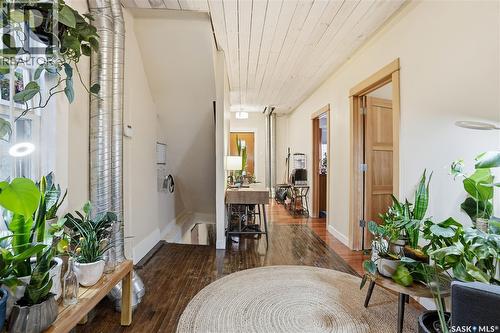 3130 13Th Avenue, Regina, SK - Indoor