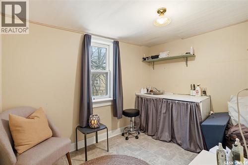 3130 13Th Avenue, Regina, SK - Indoor