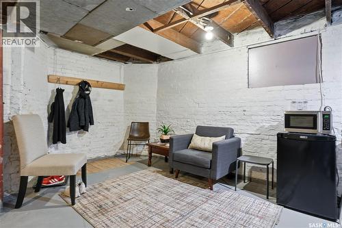 3130 13Th Avenue, Regina, SK - Indoor Photo Showing Basement