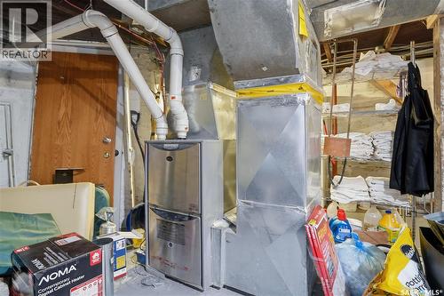 3130 13Th Avenue, Regina, SK - Indoor Photo Showing Basement