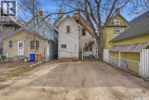 3130 13Th Avenue, Regina, SK - Outdoor