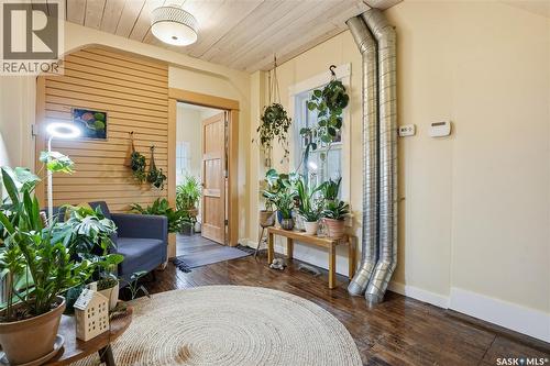 3130 13Th Avenue, Regina, SK - Indoor
