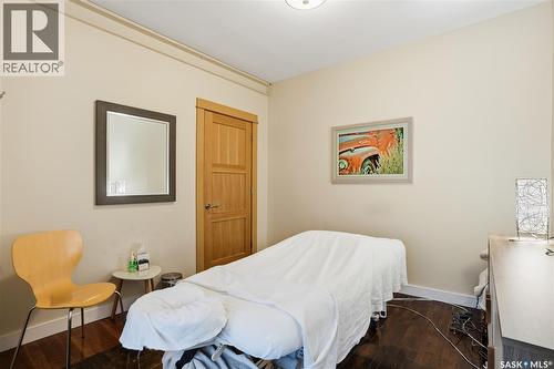 3130 13Th Avenue, Regina, SK - Indoor Photo Showing Bedroom