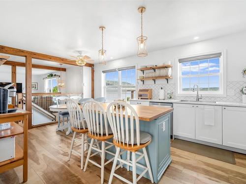 436 Bald Rock Road, Halifax, NS - Indoor Photo Showing Kitchen