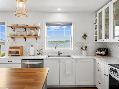 436 Bald Rock Road, Halifax, NS - Indoor