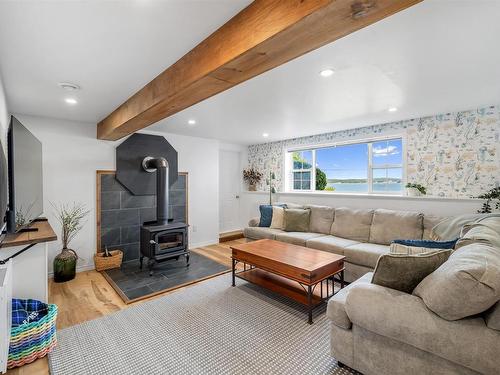 436 Bald Rock Road, Halifax, NS - Indoor With Fireplace