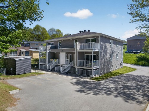 Back of Structure - 741 Rue Goupil, Sherbrooke (Fleurimont), QC - Outdoor