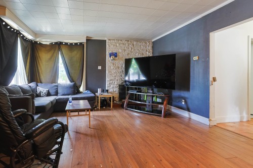 Salon - 4292  - 4294 Boul. De Shawinigan-Sud, Shawinigan, QC - Indoor Photo Showing Living Room